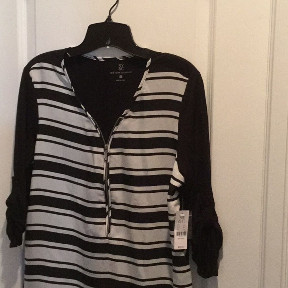 Lightweight top!!!! - Picture 3 of 4